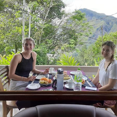Sitha'S Heaven Bed & Breakfast เอลลา ภายนอก รูปภาพ