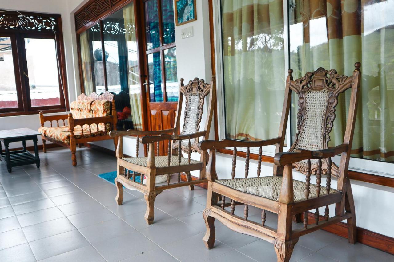 Sitha'S Heaven Bed & Breakfast เอลลา ภายนอก รูปภาพ