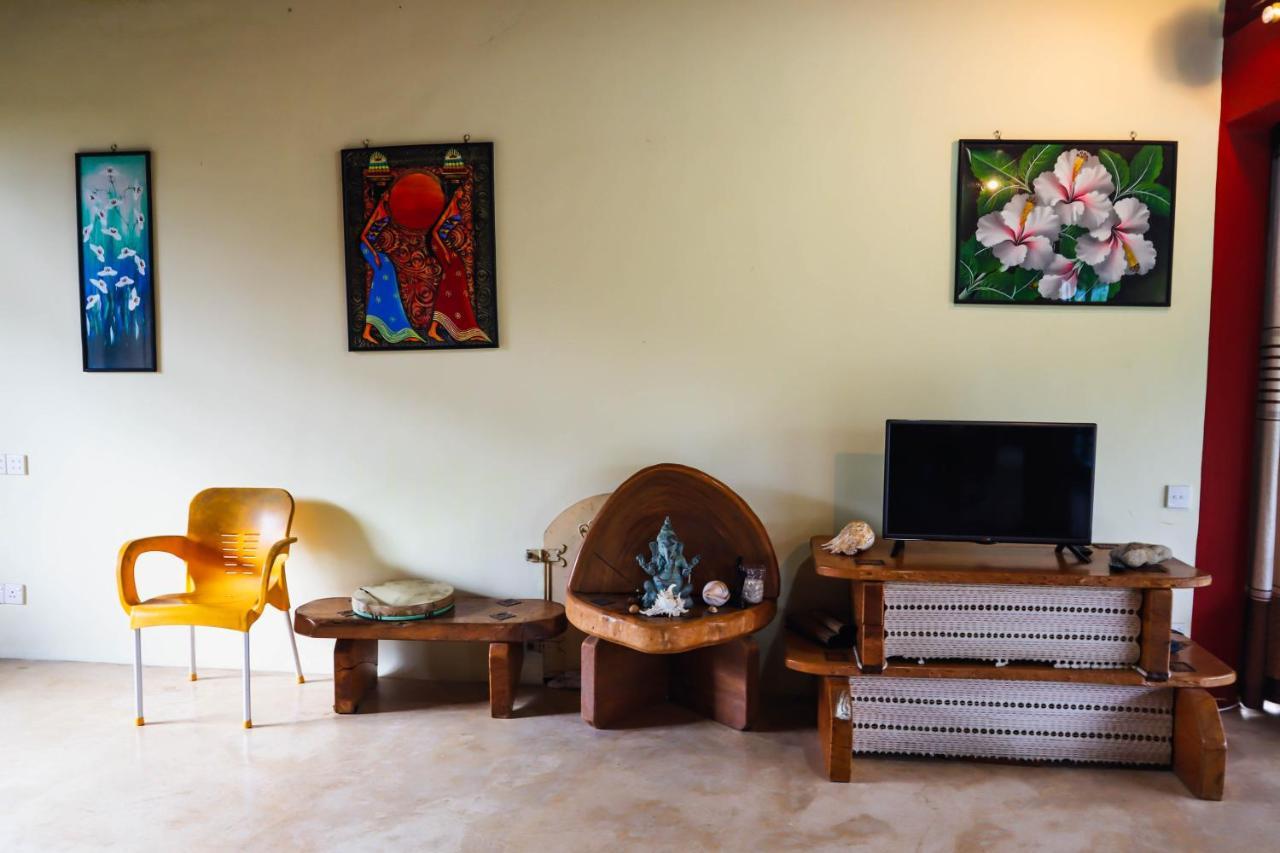 Sitha'S Heaven Bed & Breakfast เอลลา ภายนอก รูปภาพ